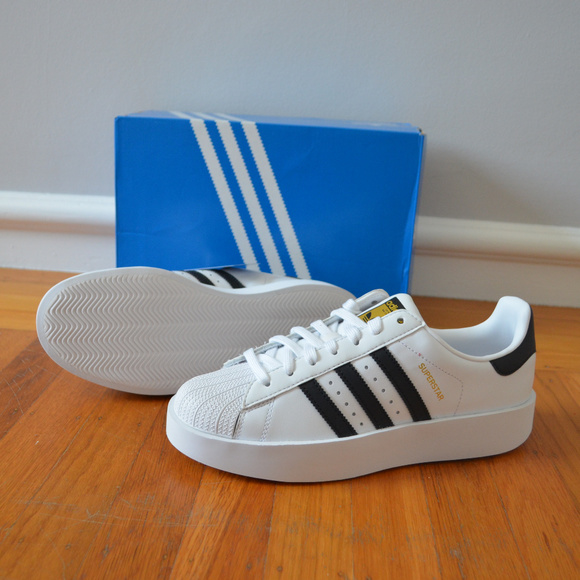 LAST ONE‼️ ADIDAS Originals Superstar Sneakers - Picture 2 of 8